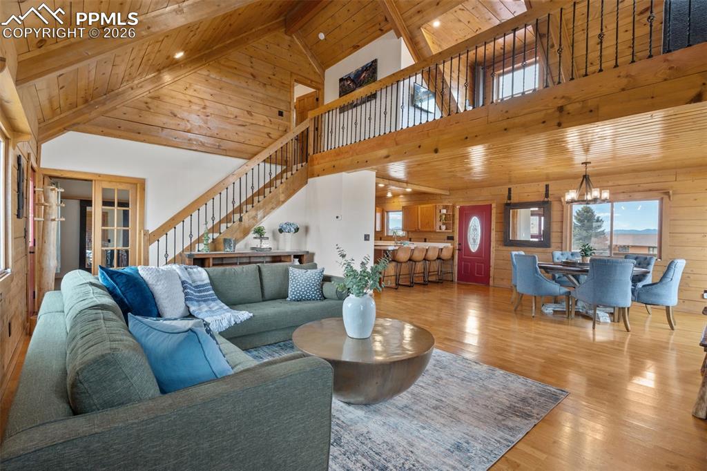 Image 12 of 50: Living Room