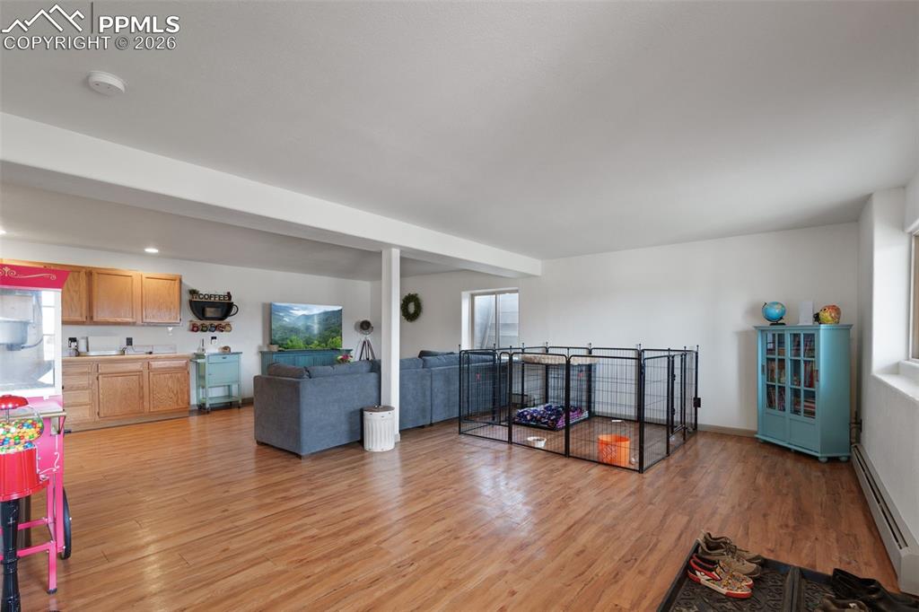 Image 30 of 50: Family Room