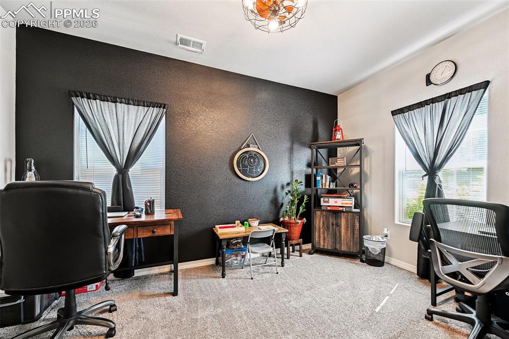 Image 2 of 50: Office