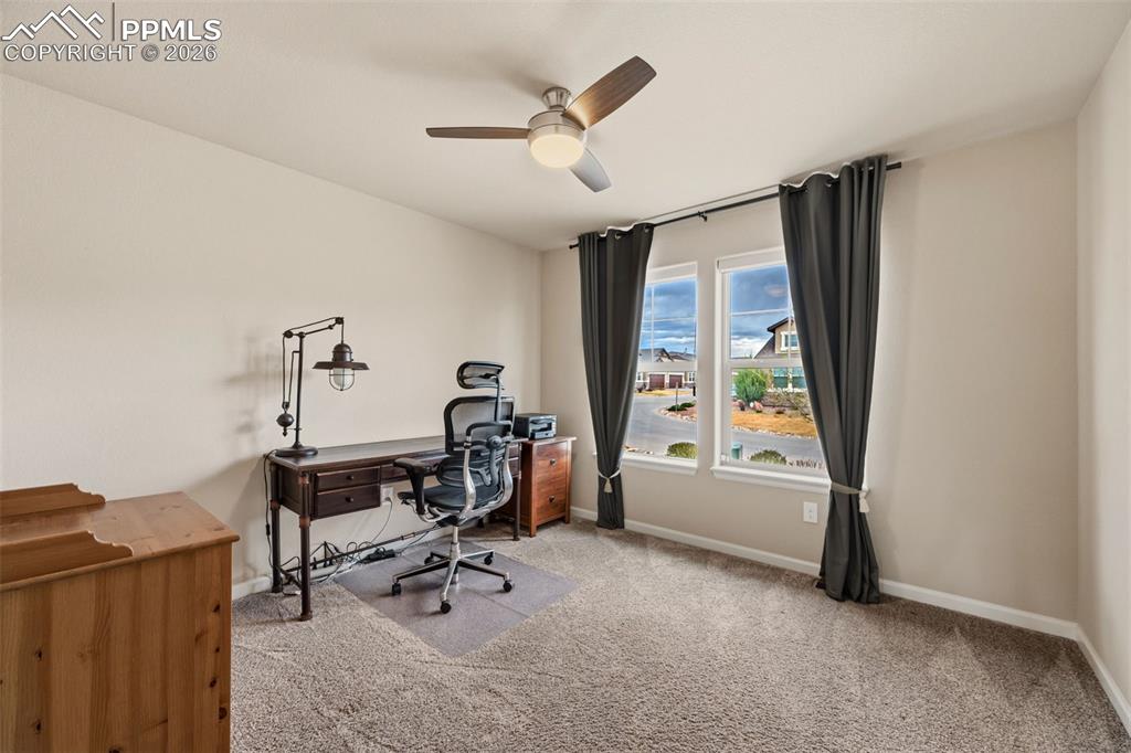 Image 20 of 38: Office