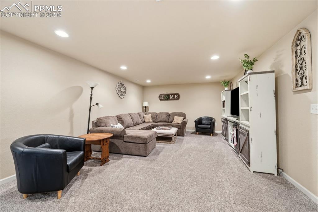 Image 23 of 38: Living Room