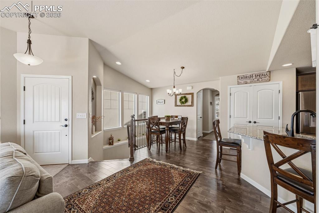 Image 6 of 38: Dining Area