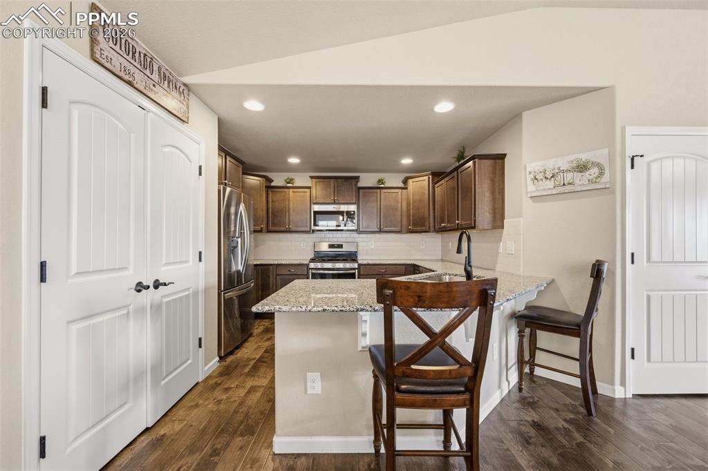 Image 9 of 38: Kitchen