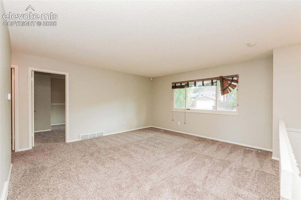 Image 6 of 22: Floor Plan