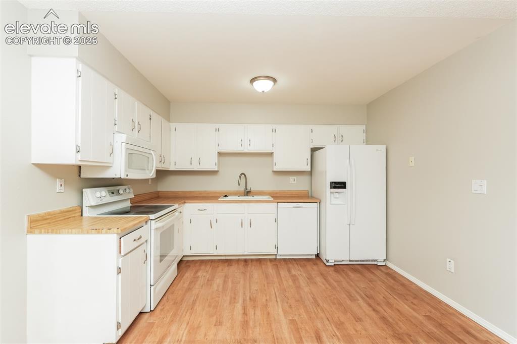Image 9 of 22: Floor Plan