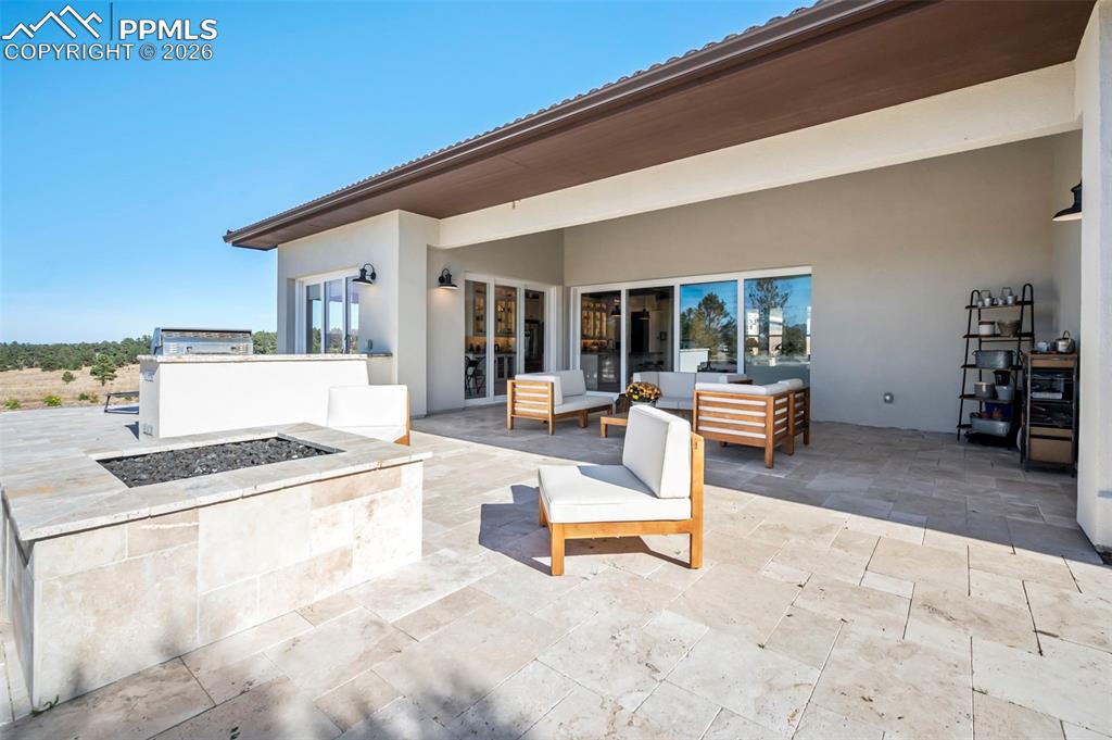 Image 18 of 33: Open Patio