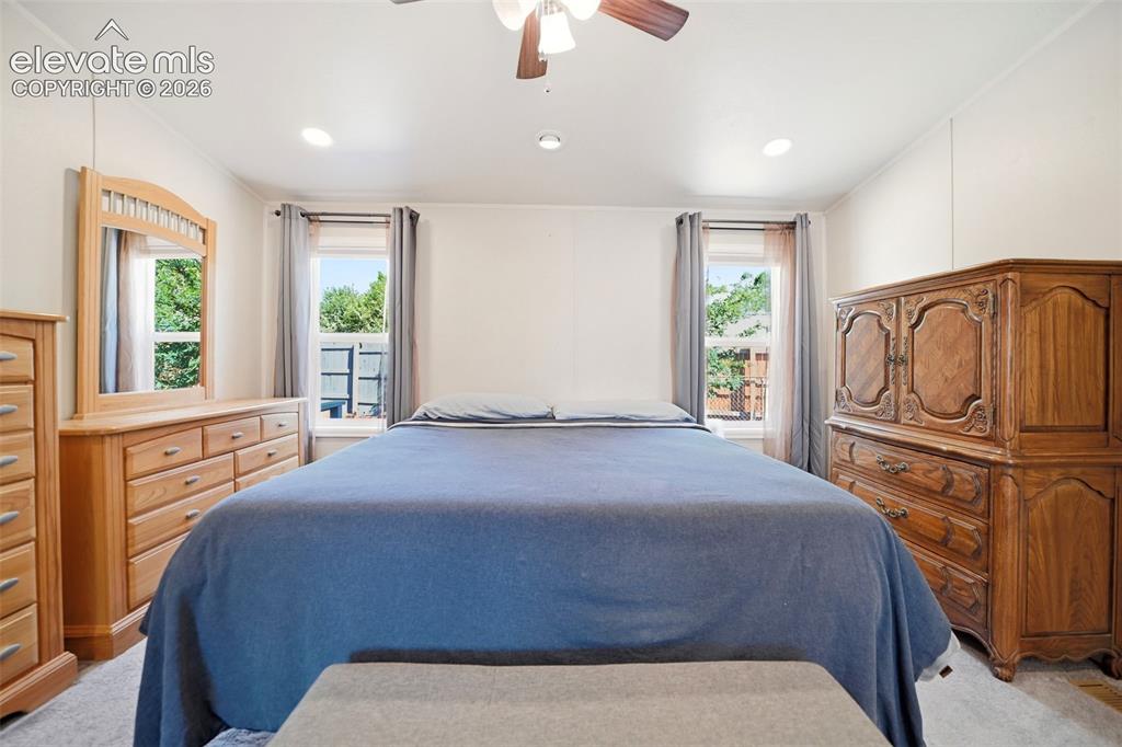 Image 19 of 39: Bedroom