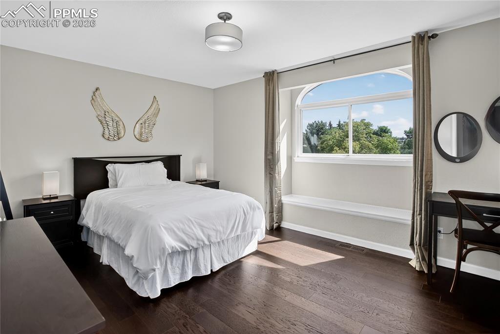 Image 19 of 30: Bedroom 3 - upper level