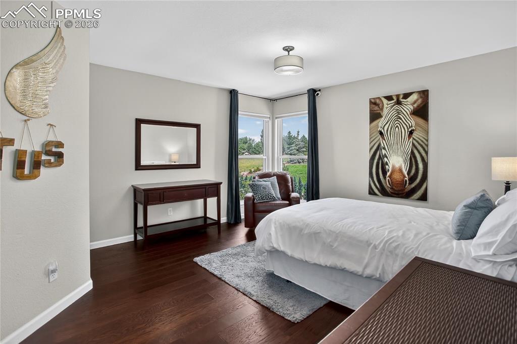 Image 20 of 30: Bedroom 4 - upper level