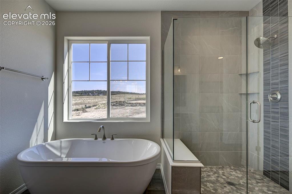 Image 21 of 35: Master Bathroom