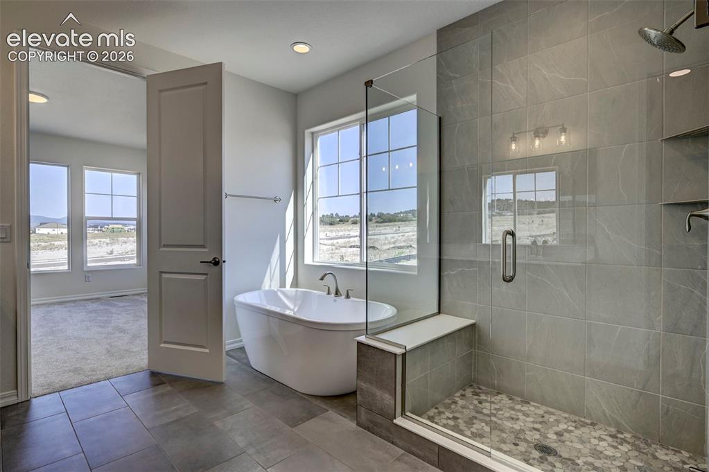 Image 22 of 35: Master Bathroom
