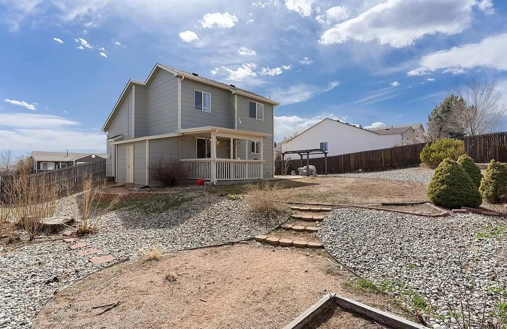 Image 11 of 13: Back of Structure