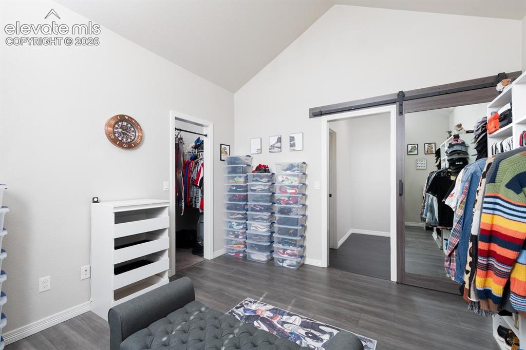 Image 8 of 39: Bedroom