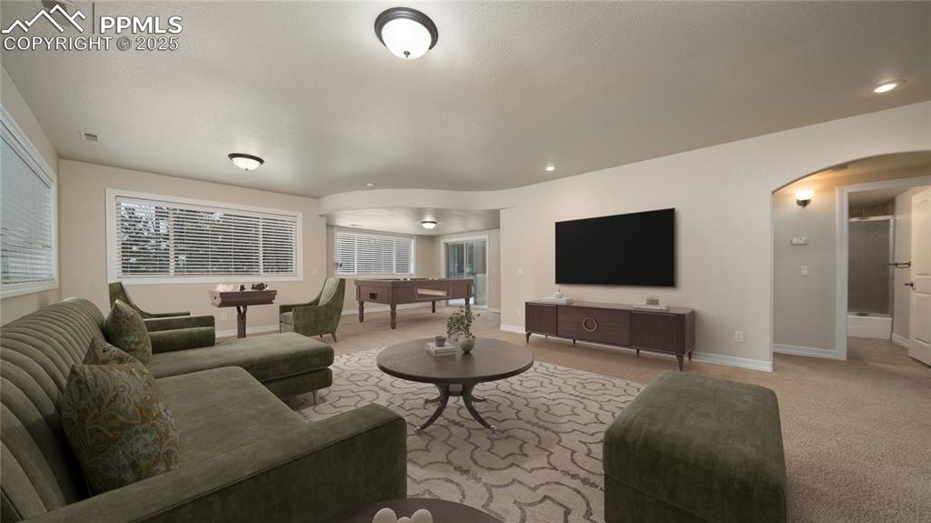 Image 23 of 45: Living Room