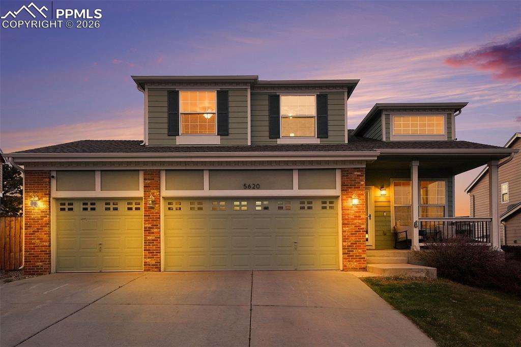 Image 2 of 39: Front of Structure