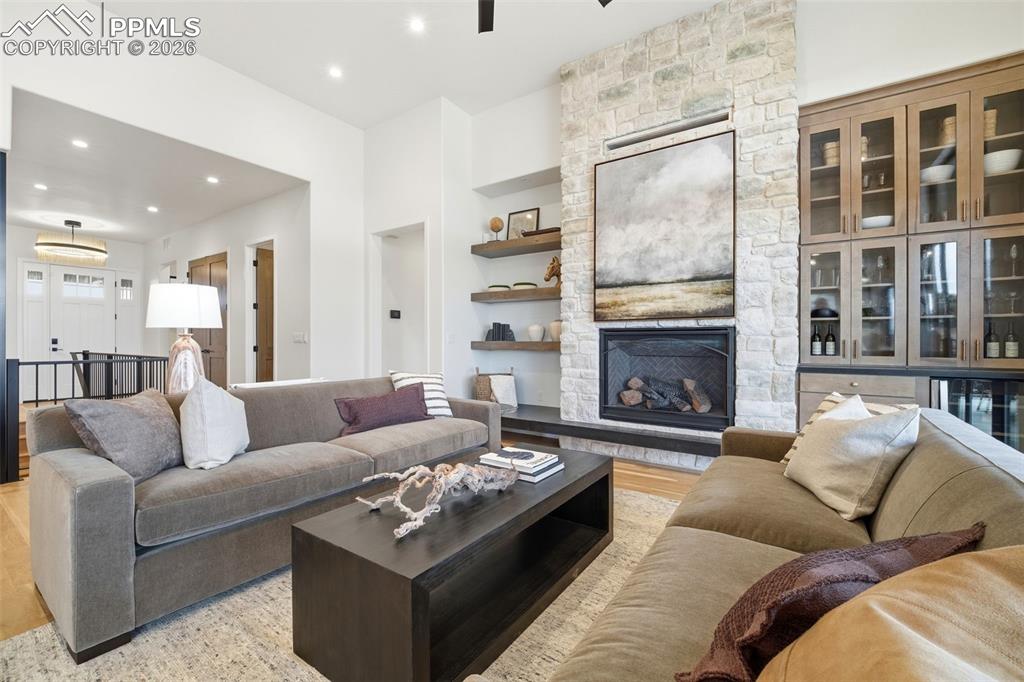 Image 4 of 28: Living Room