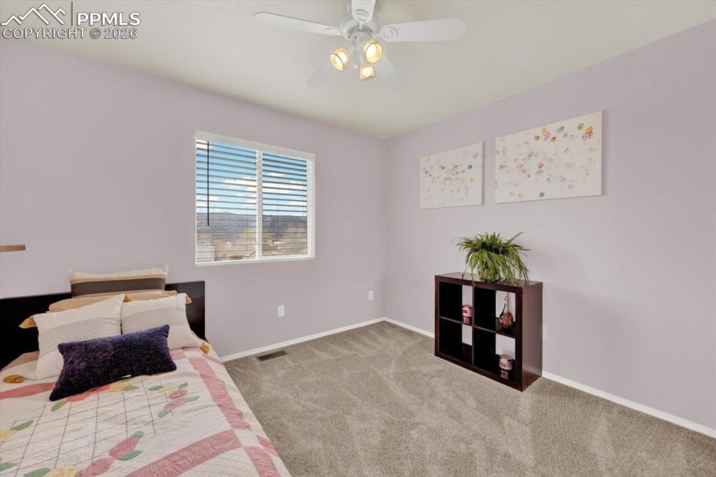 Image 20 of 48: Bedroom