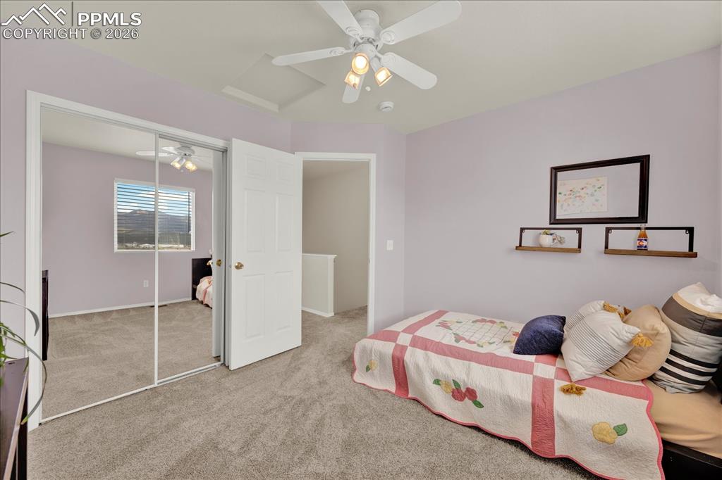 Image 21 of 48: Bedroom