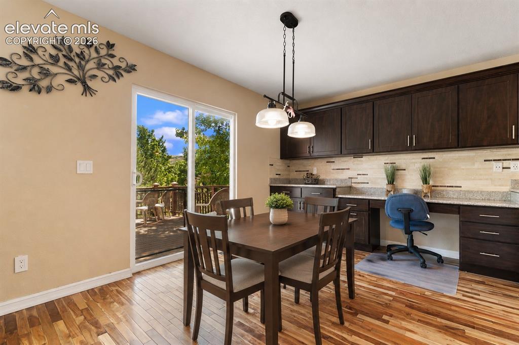 Image 15 of 42: Dining Area