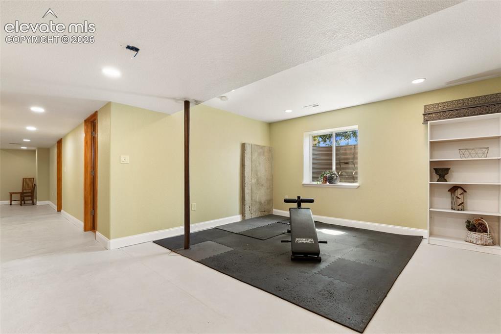 Image 25 of 42: Exercise Room