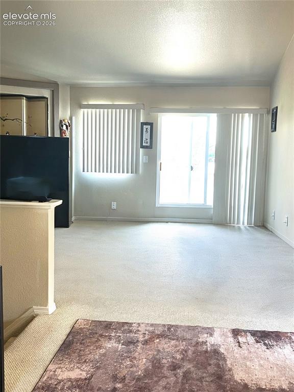 Image 11 of 27: Living Room