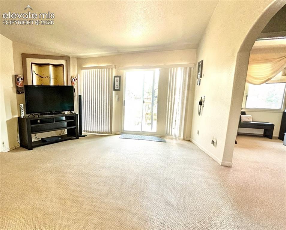 Image 6 of 27: Living Room