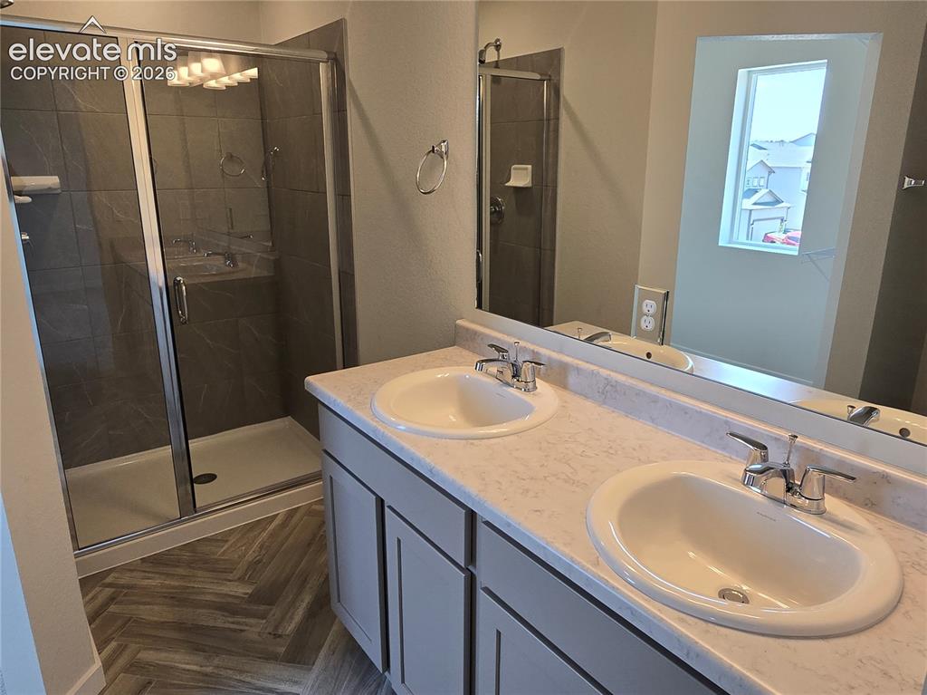 Image 11 of 30: Master Bathroom