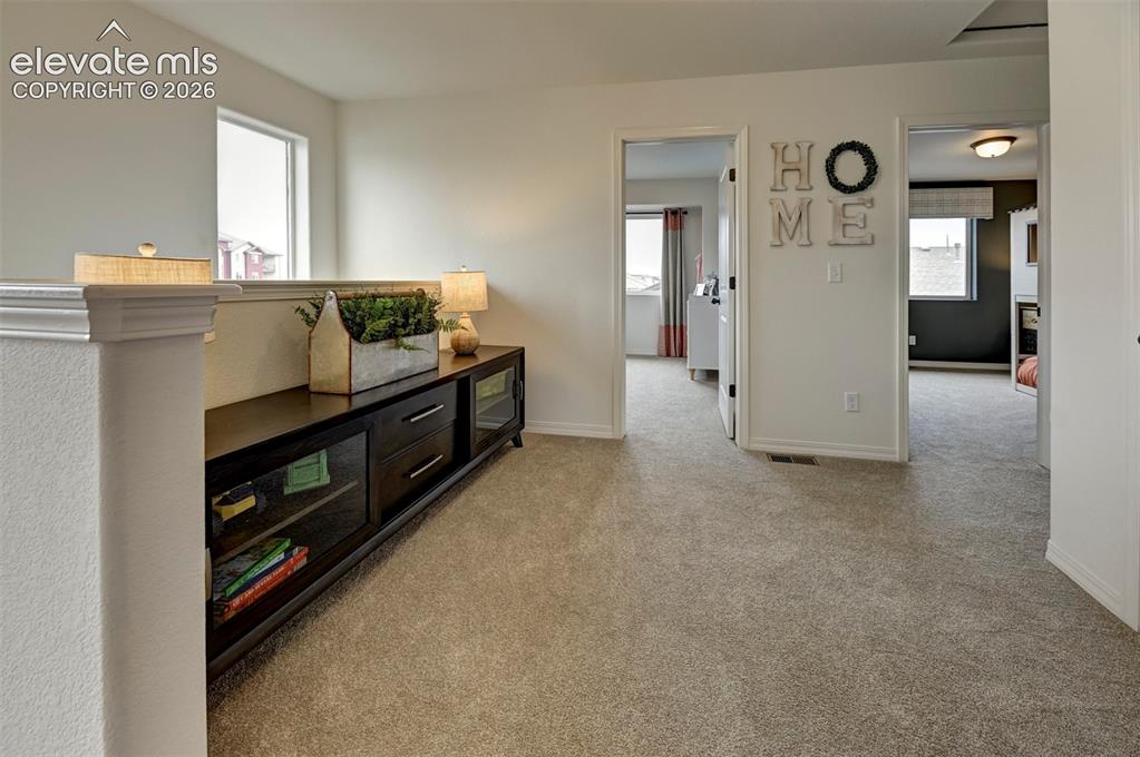 Image 23 of 30: *photo of previous model home of the same floorplan*