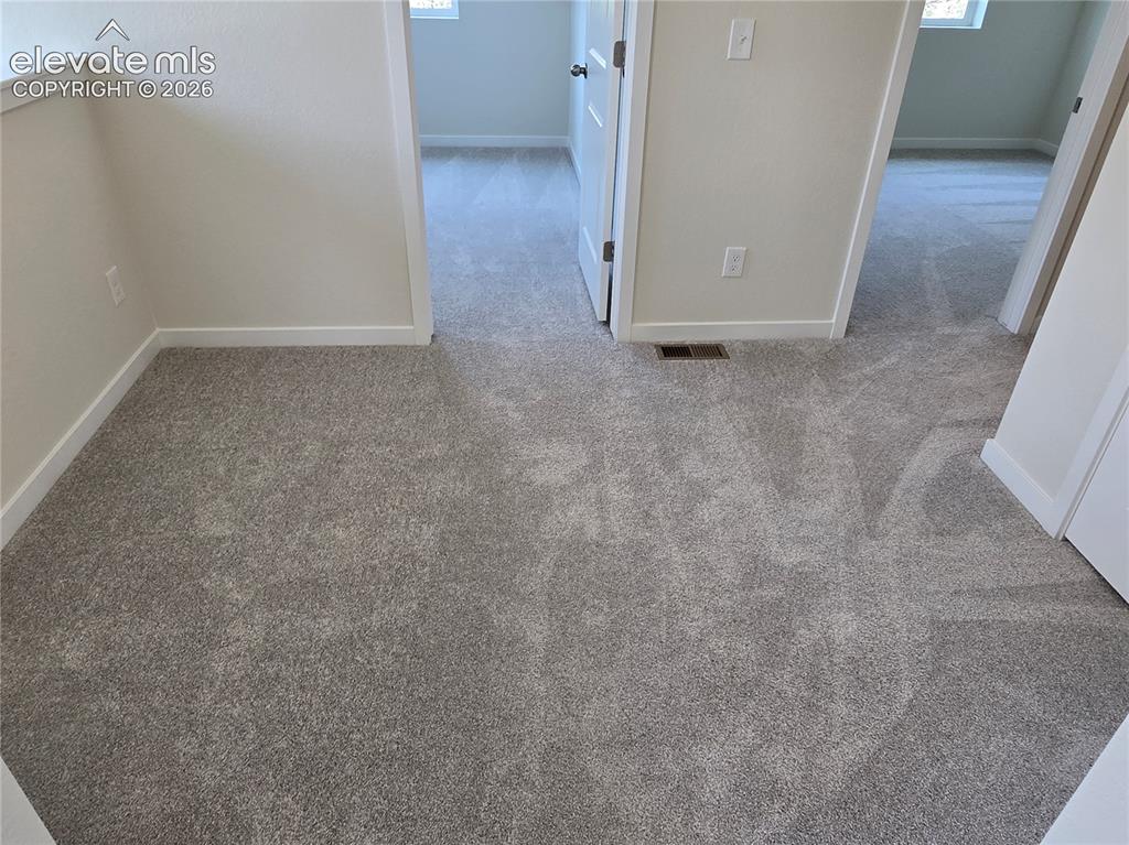 Image 9 of 30: Loft