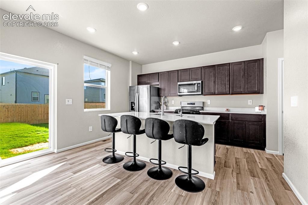 Image 11 of 42: Kitchen