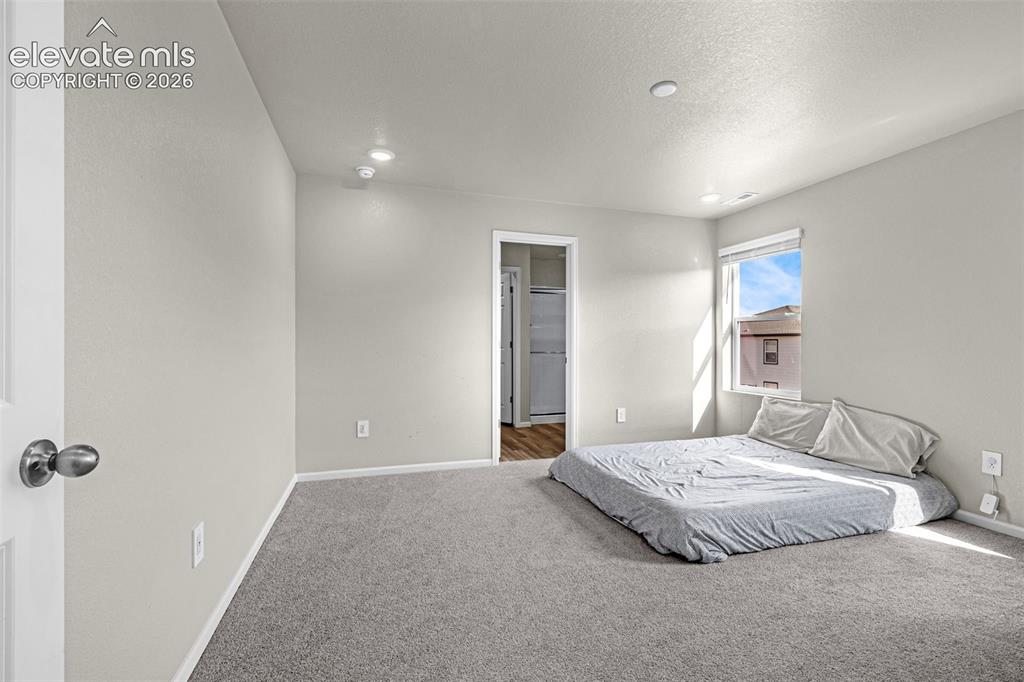 Image 16 of 42: Bedroom
