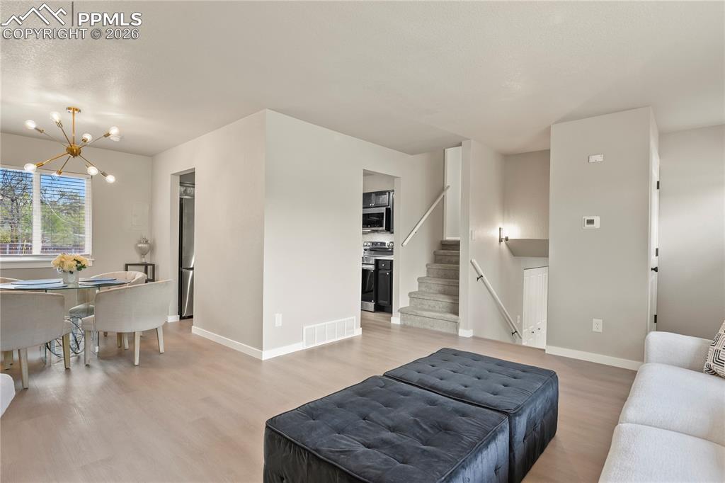 Image 5 of 34: Living Room