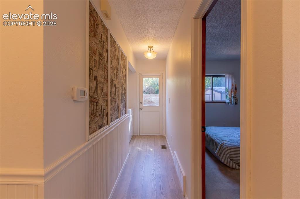 Image 14 of 45: Hallway