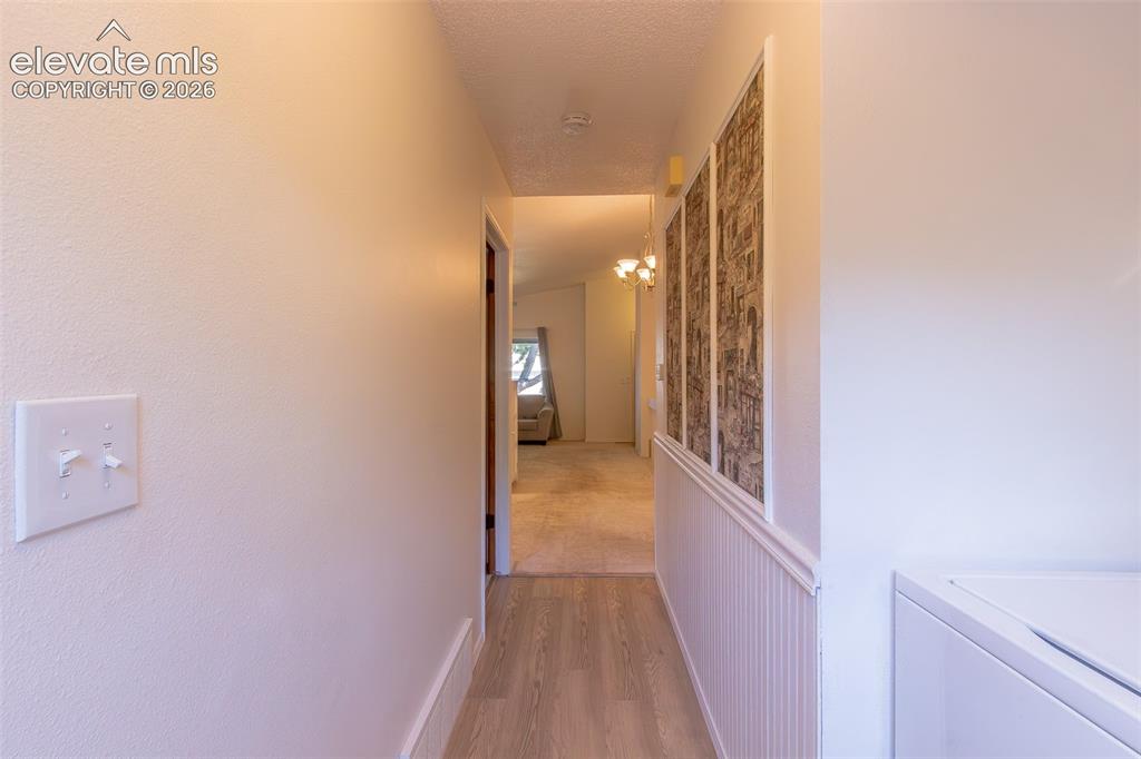 Image 16 of 45: Hallway