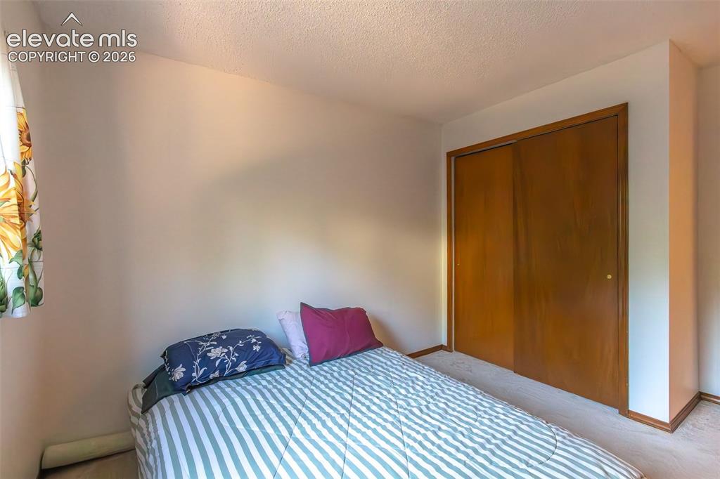 Image 18 of 45: Bedroom