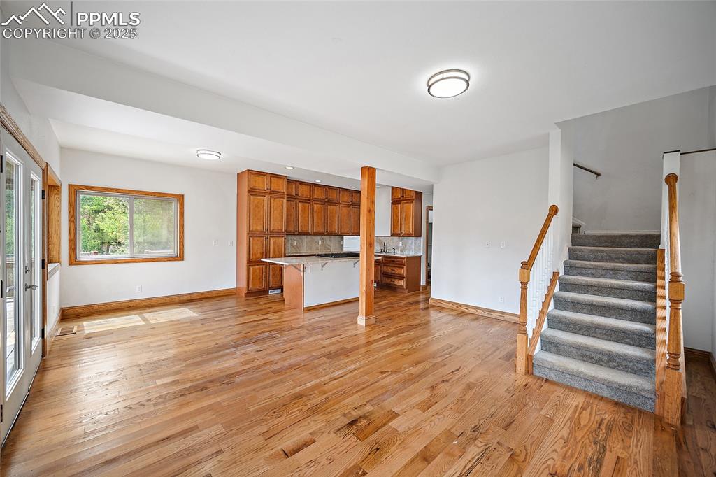 Image 11 of 50: Living Room