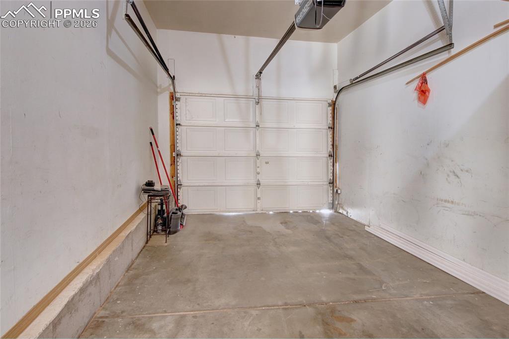 Image 27 of 36: Garage is attached