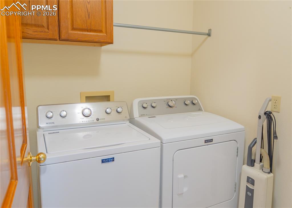 Image 32 of 44: Laundry