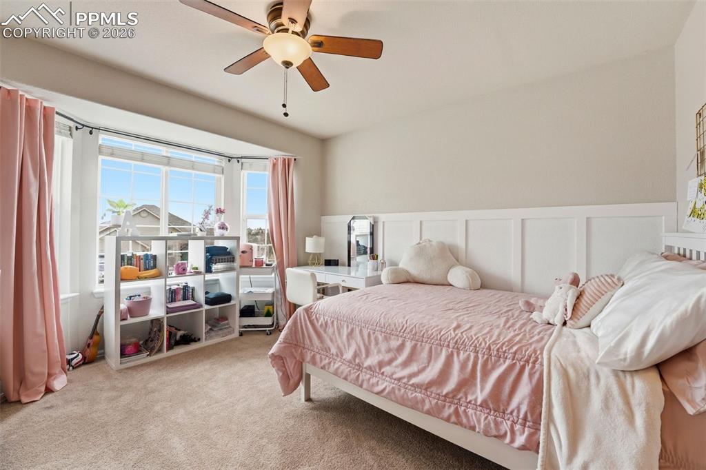 Image 35 of 50: Bed 4