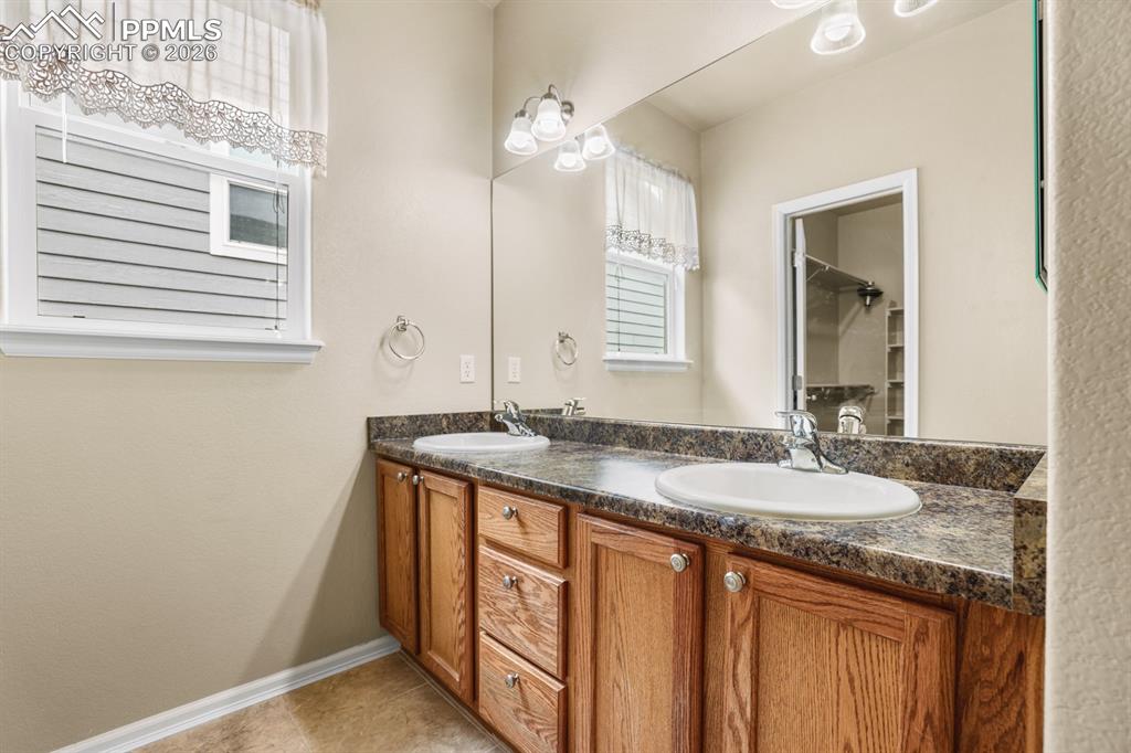 Image 15 of 38: Primary Bath Area