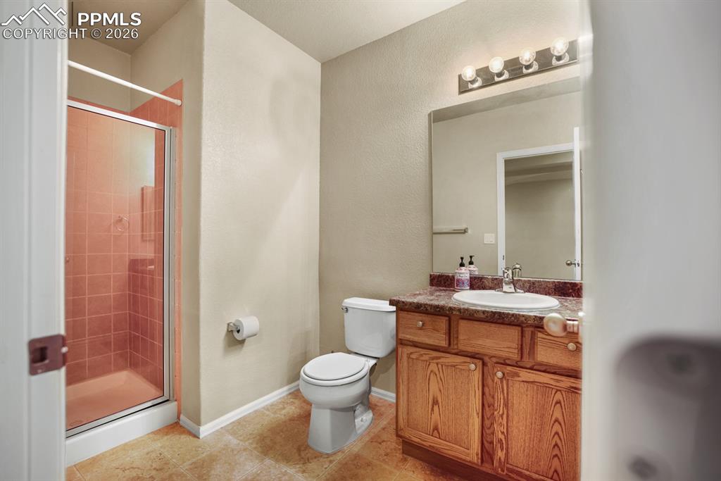 Image 34 of 38: Bathroom Area (Lower)