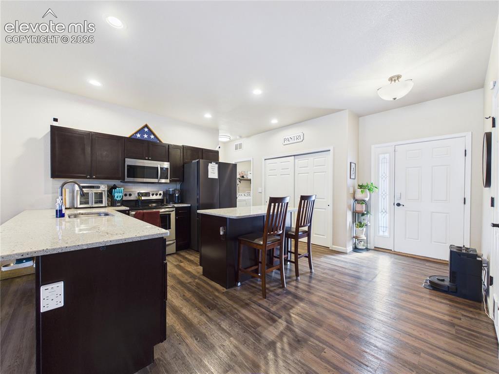 Image 6 of 37: Kitchen