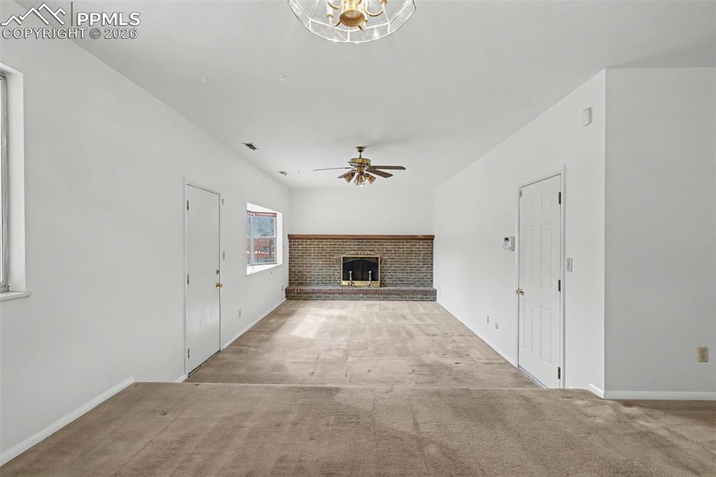 Image 15 of 44: Living Room