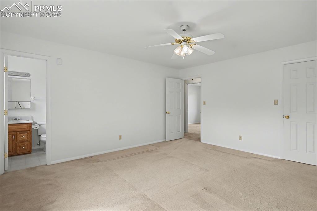 Image 19 of 44: Master Bedroom