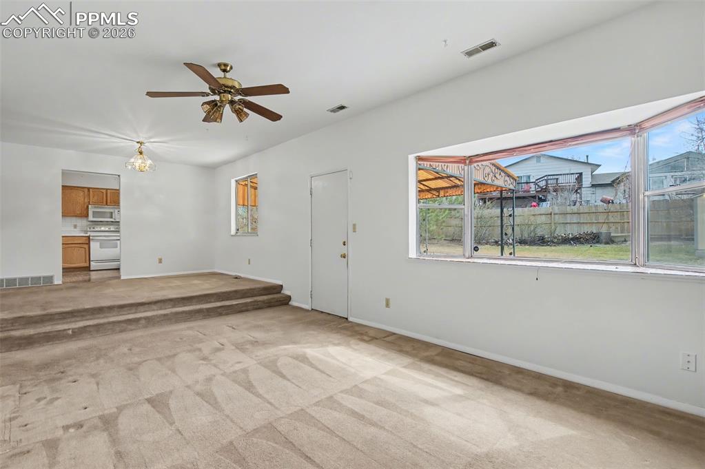 Image 4 of 44: Family Room