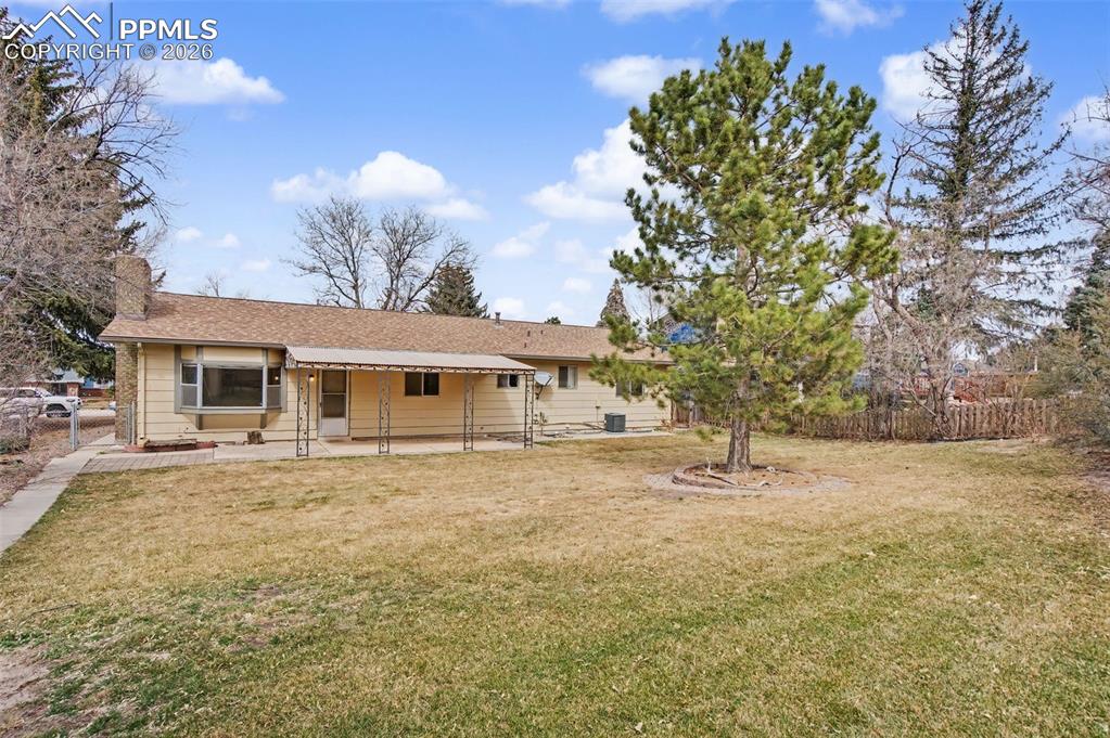 Image 44 of 44: Back of Structure