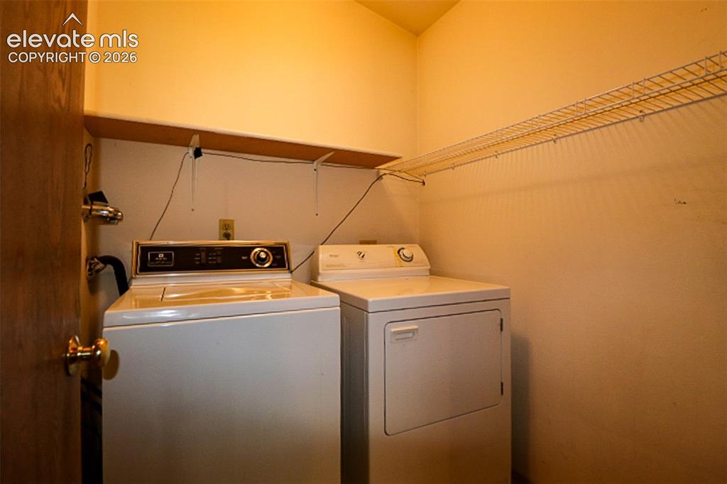 Image 15 of 39: Laundry