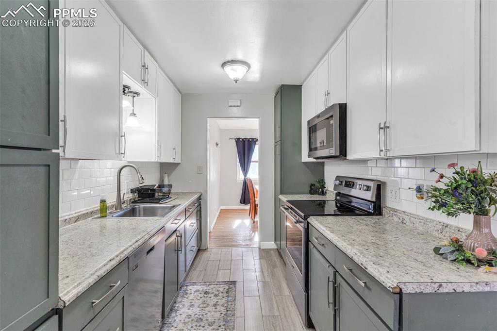 Image 14 of 43: No Description Available