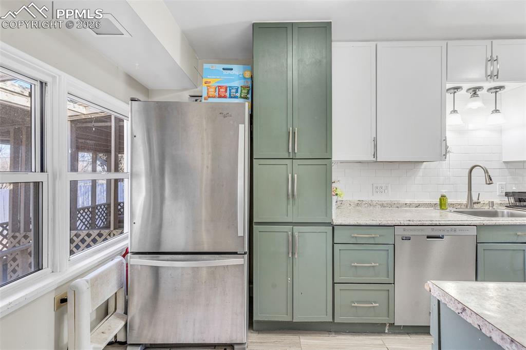 Image 15 of 43: No Description Available