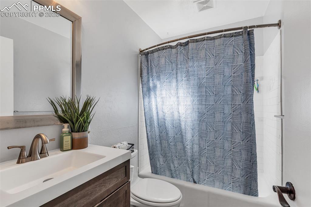 Image 19 of 43: No Description Available